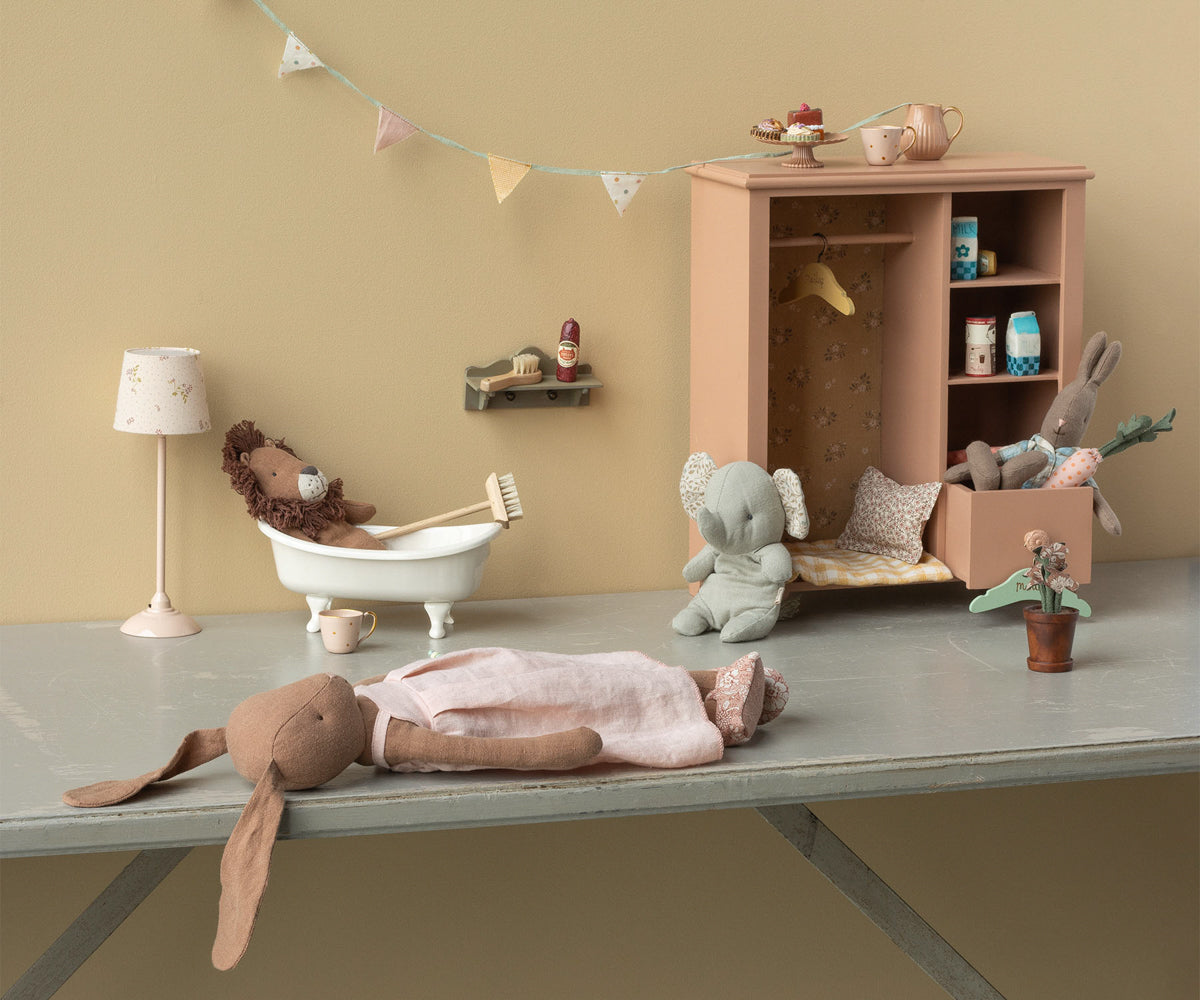 Miniature Floor Lamp in Powder