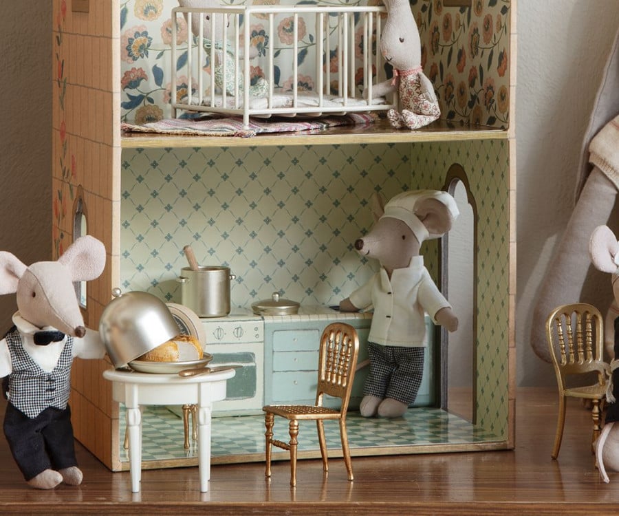 Chef Mouse w/ Soup Pot & Spoon