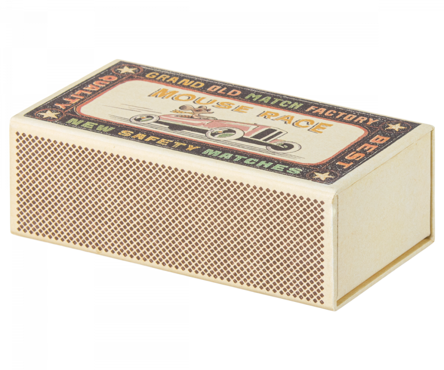 Big Sister Mouse in Matchbox 17-3202-01