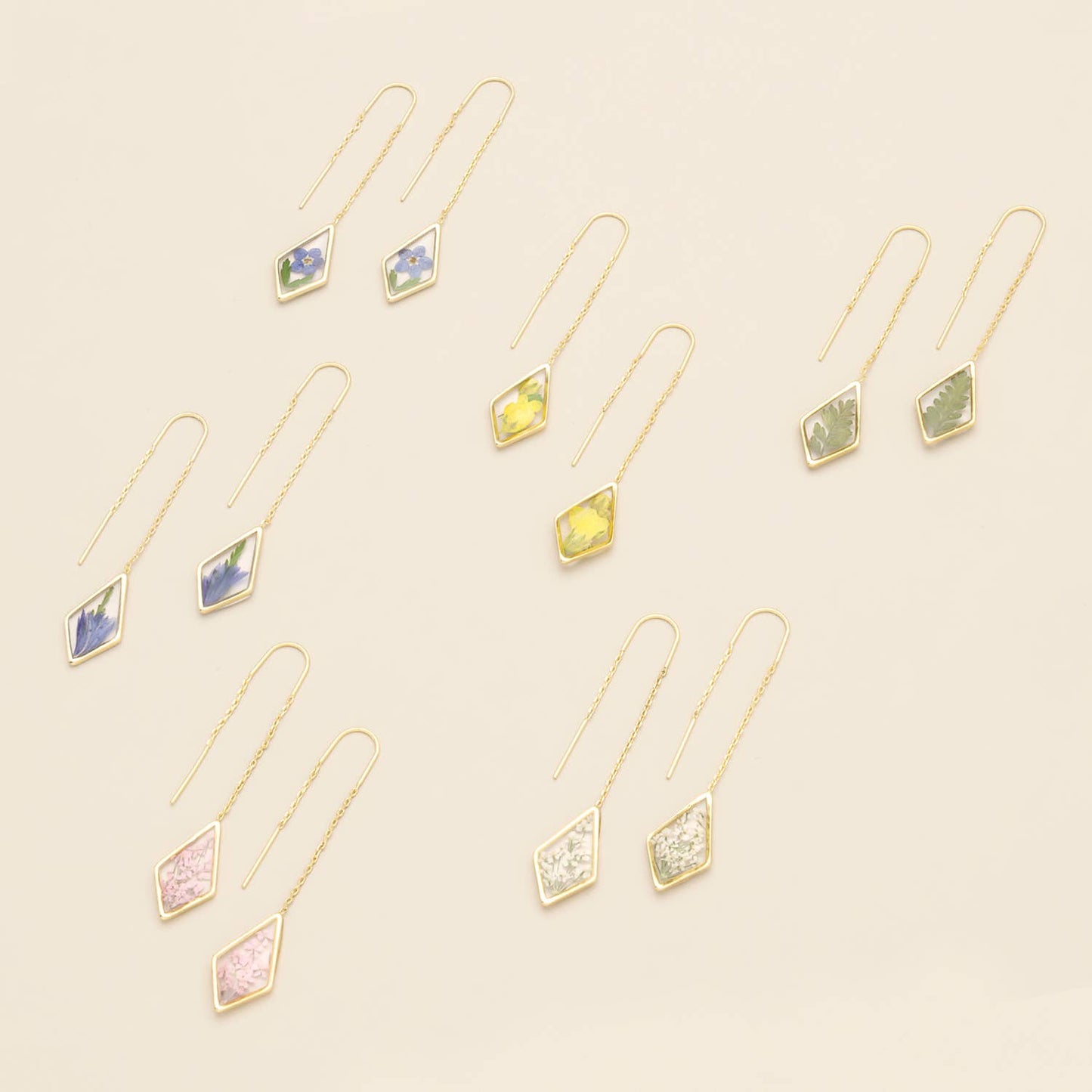 Pressed Flower Thread Earring - Yellow Baby's Breath/Gold