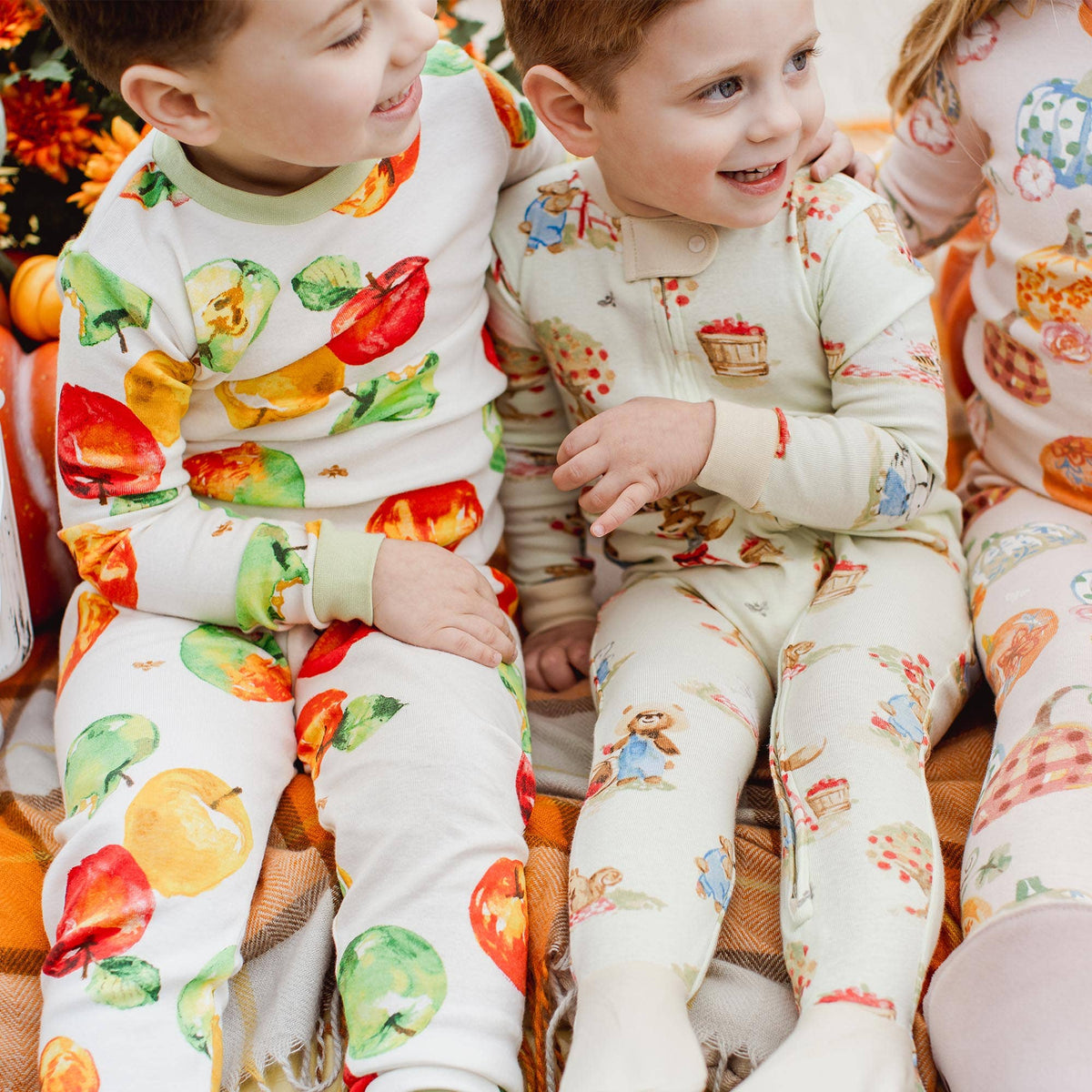 Apple Picking Organic Cotton Two-Piece Pajamas