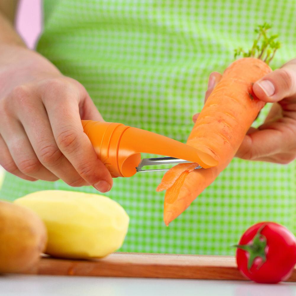 Cook's Carrot Peeler & Scrubber