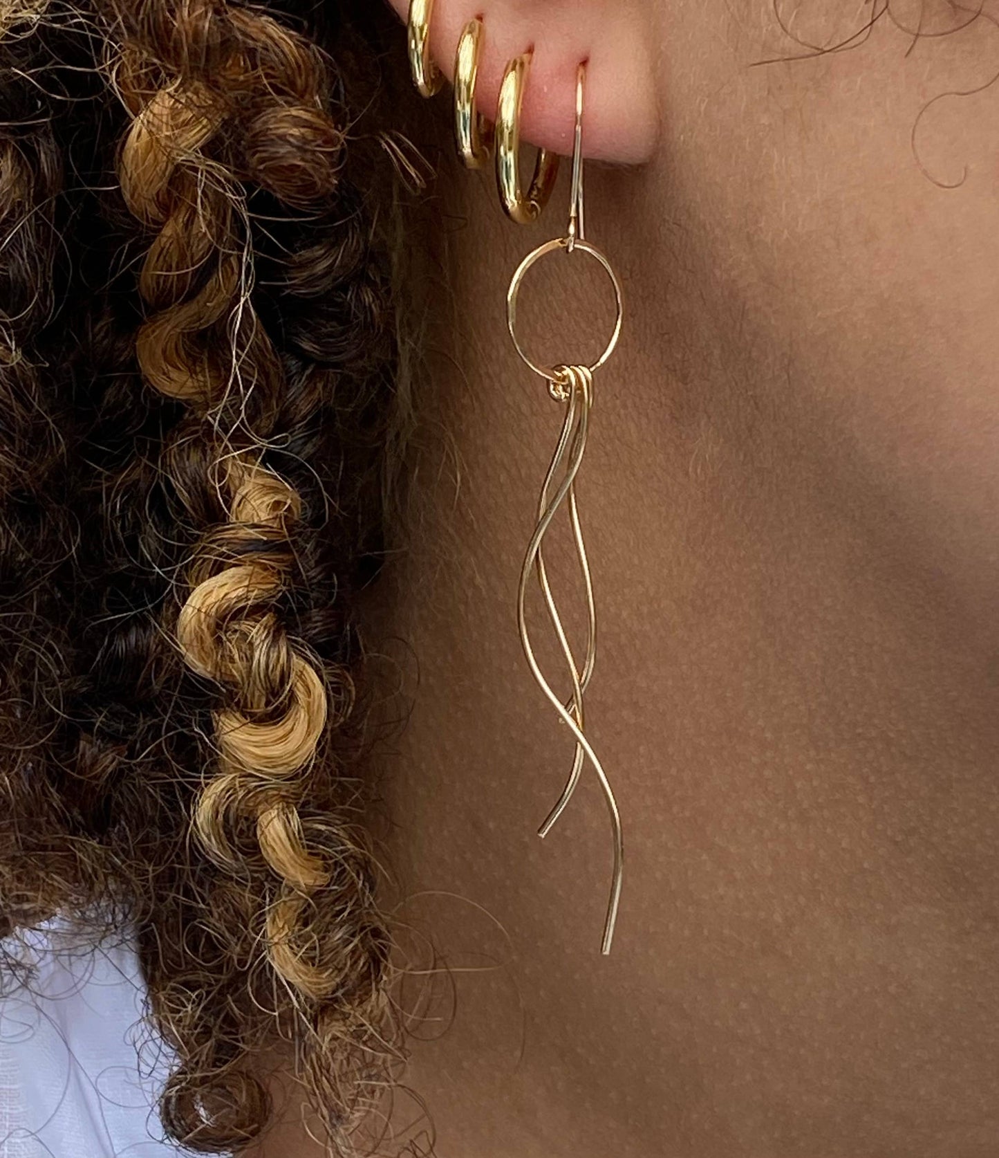 Circle And Wave Earrings