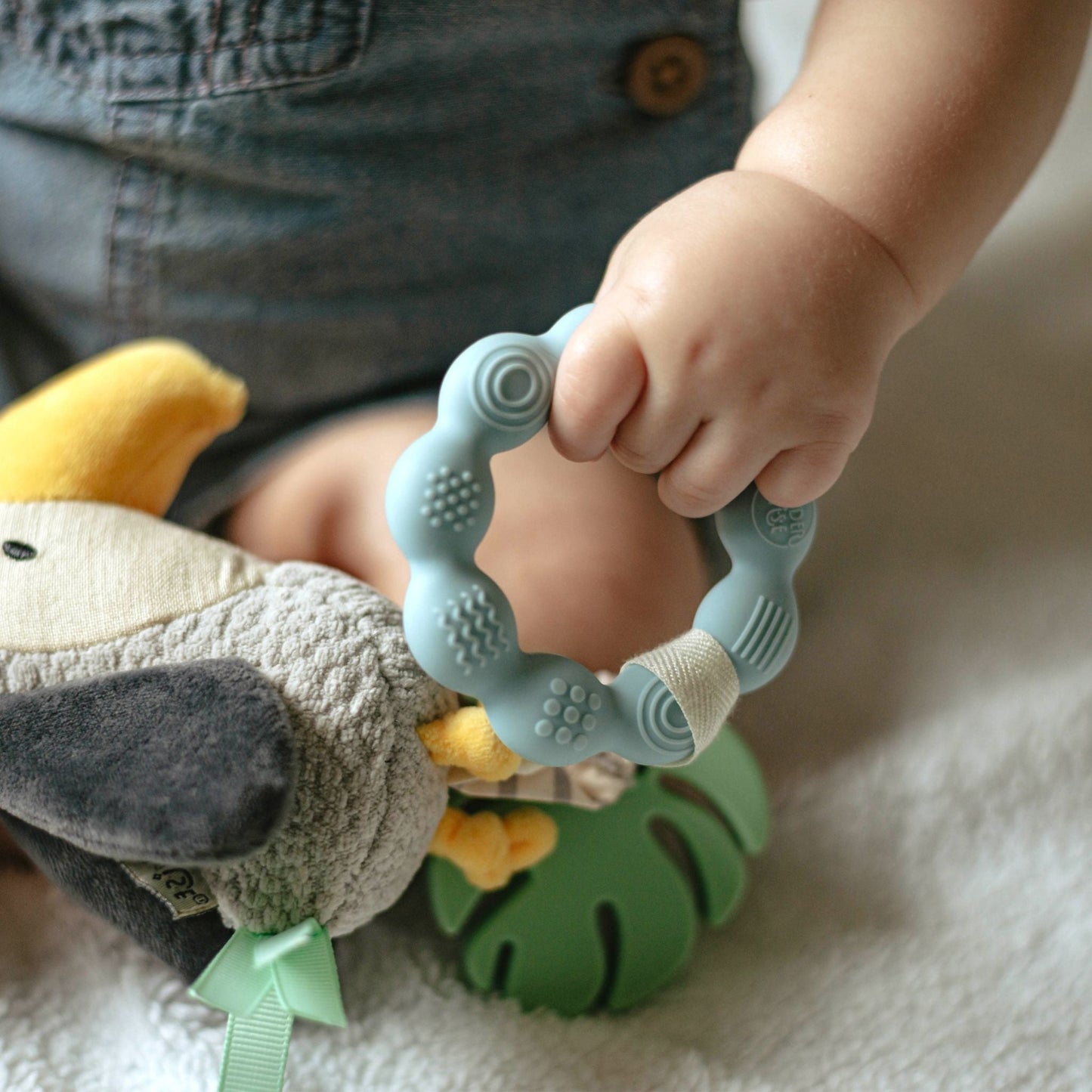 Wonder & Wise Hello Baby 3-6mo Gift Set