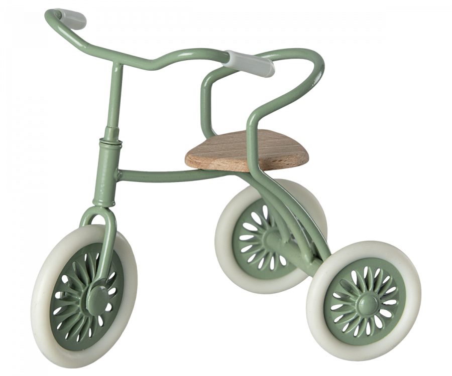 Abri A Tricycle, Mouse