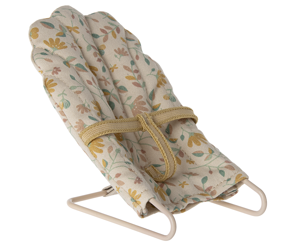 Micro Babysitter Scalloped Floral