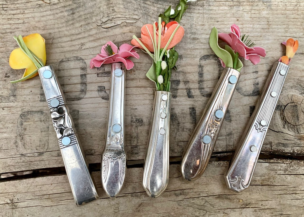 Knife Handle Magnetic Vase