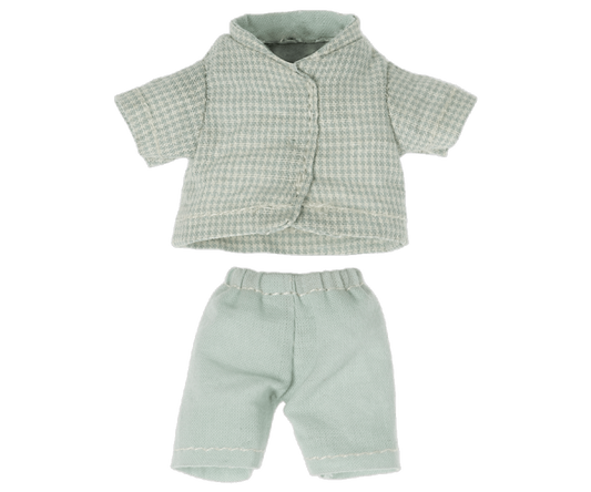 Pyjamas for Little Brother Mouse