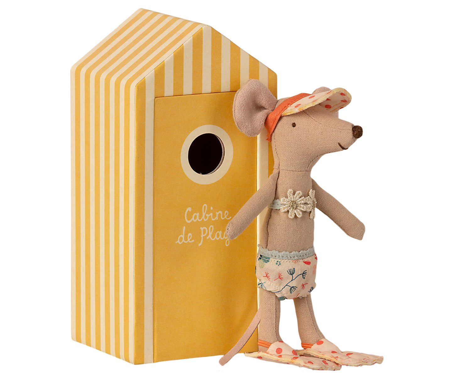Big Sister Beach Mouse in Cabin de Plage