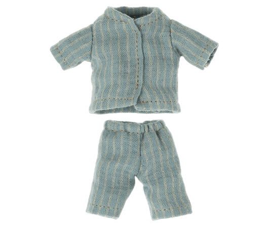 Pyjamas for Big Brother Mouse