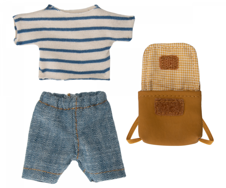 Clothes and Bag for Big Brother Mouse