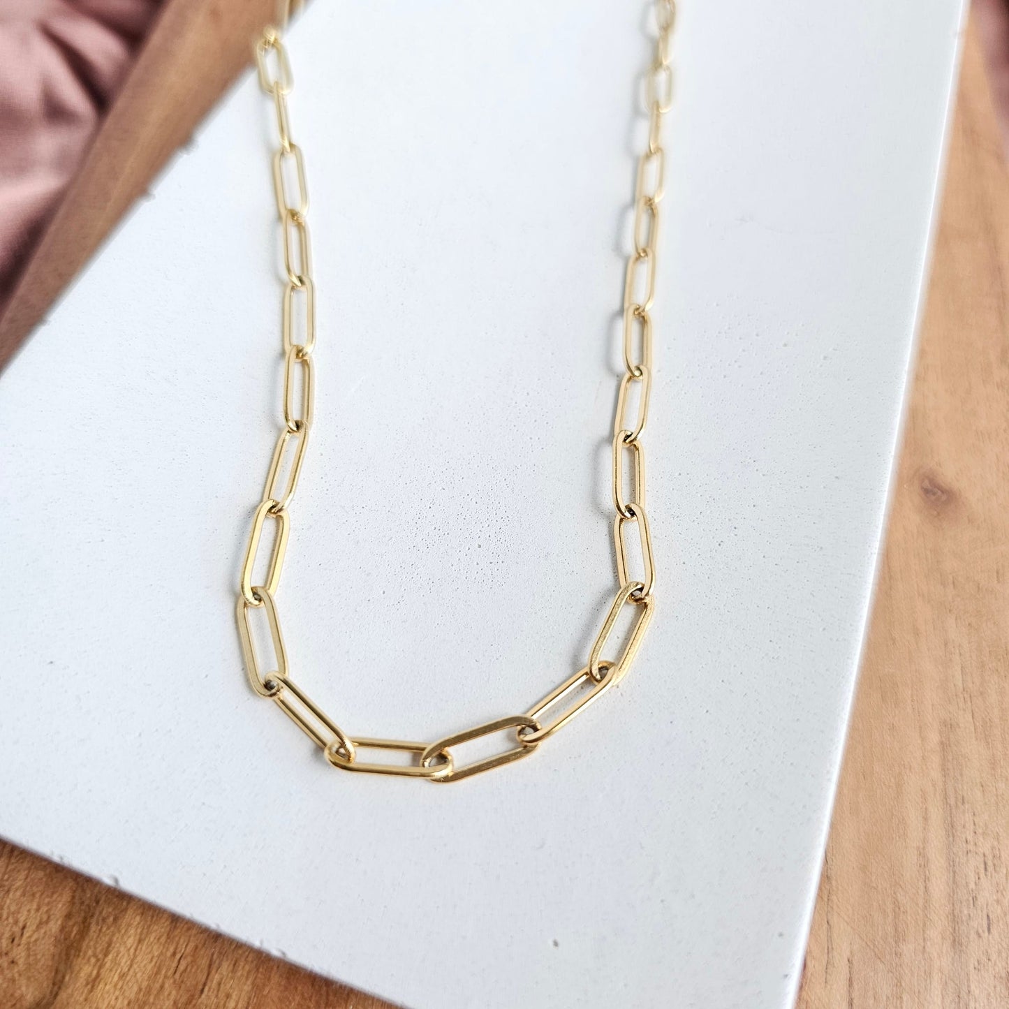 Luxe Gold Paper Clip Chain Necklce