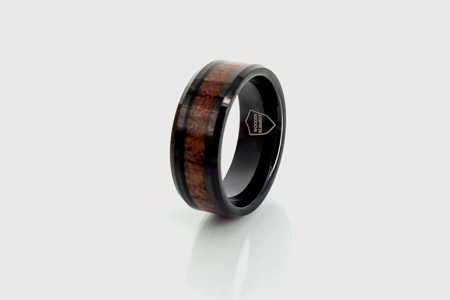 Black Betty Ring