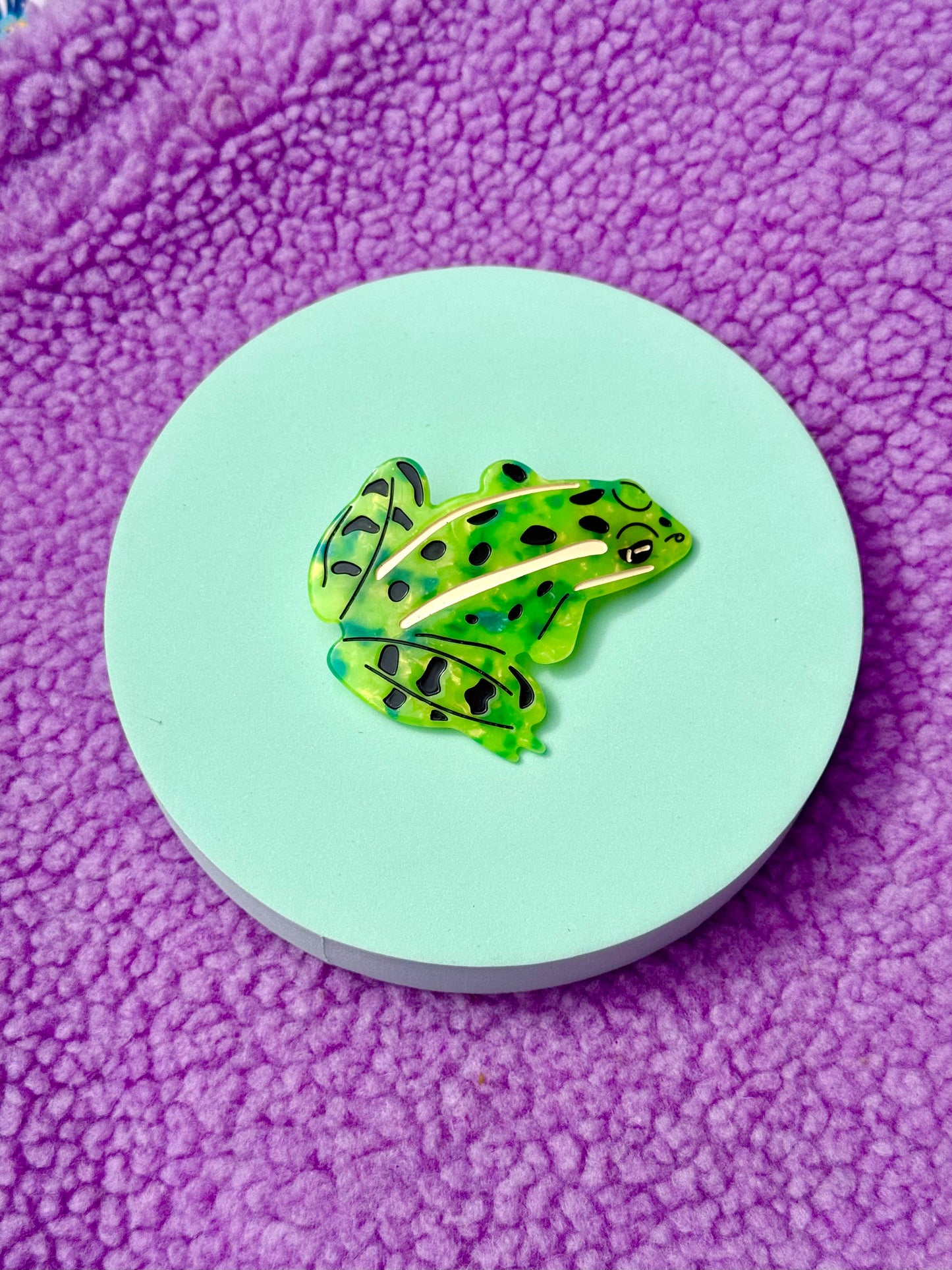 Leopard Frog French Hair Clip
