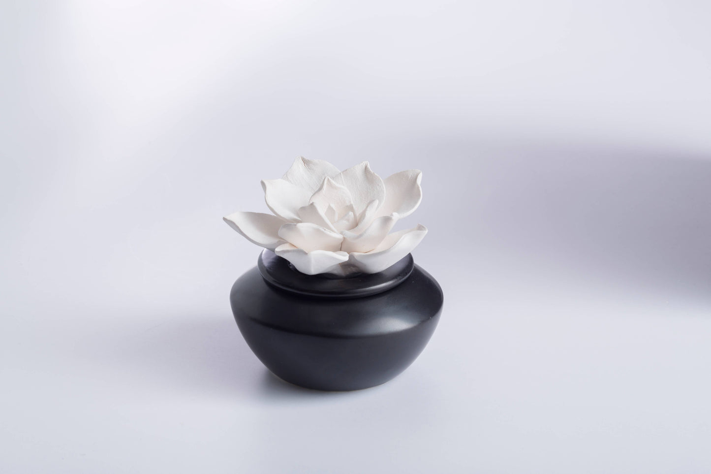Porcelain Aroma Diffuser-Gardenia