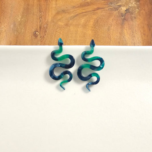 Acrylic Snake Studs