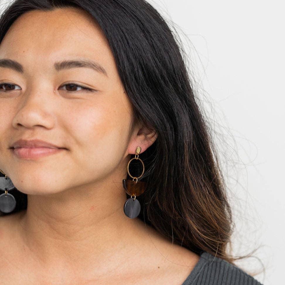 Wren Earrings - Walnut & Black