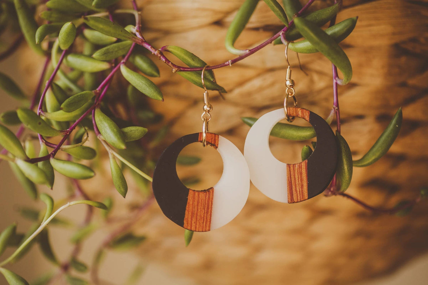 Dara Earrings