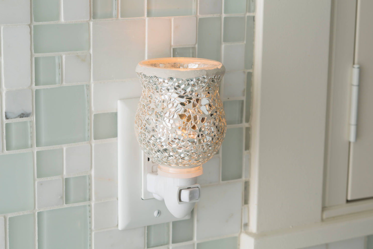 Pluggable Fragrance Warmer-Premium Reflection