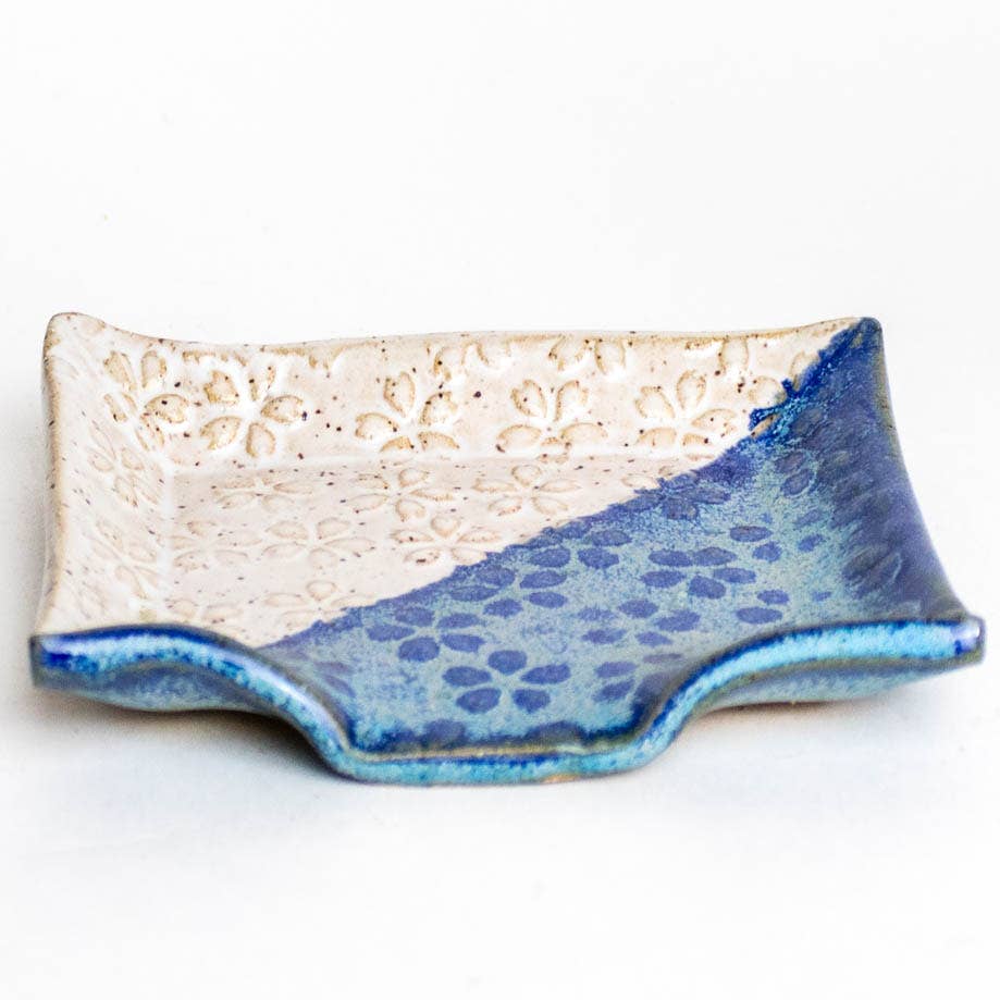 Flower Pattern Blue and White Handmade Ceramic Soap Dish