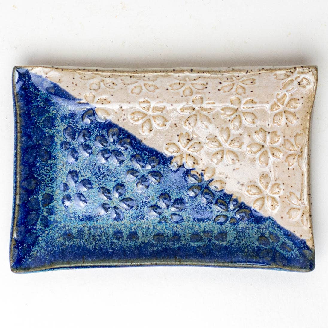 Flower Pattern Handmade, in Ohio, Ceramic Blue & Wht Trinket