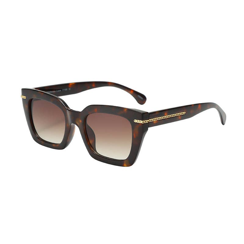 F3032, Large Frame Simple Sleek Fashion Design
