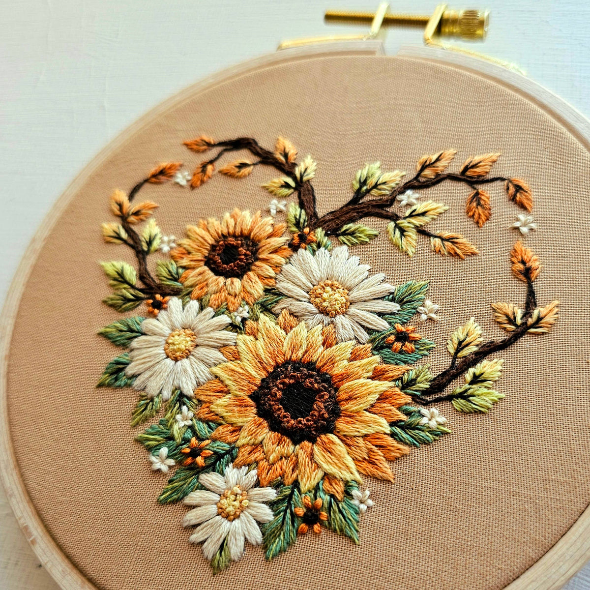 "Fall in Love" Embroidery Kit