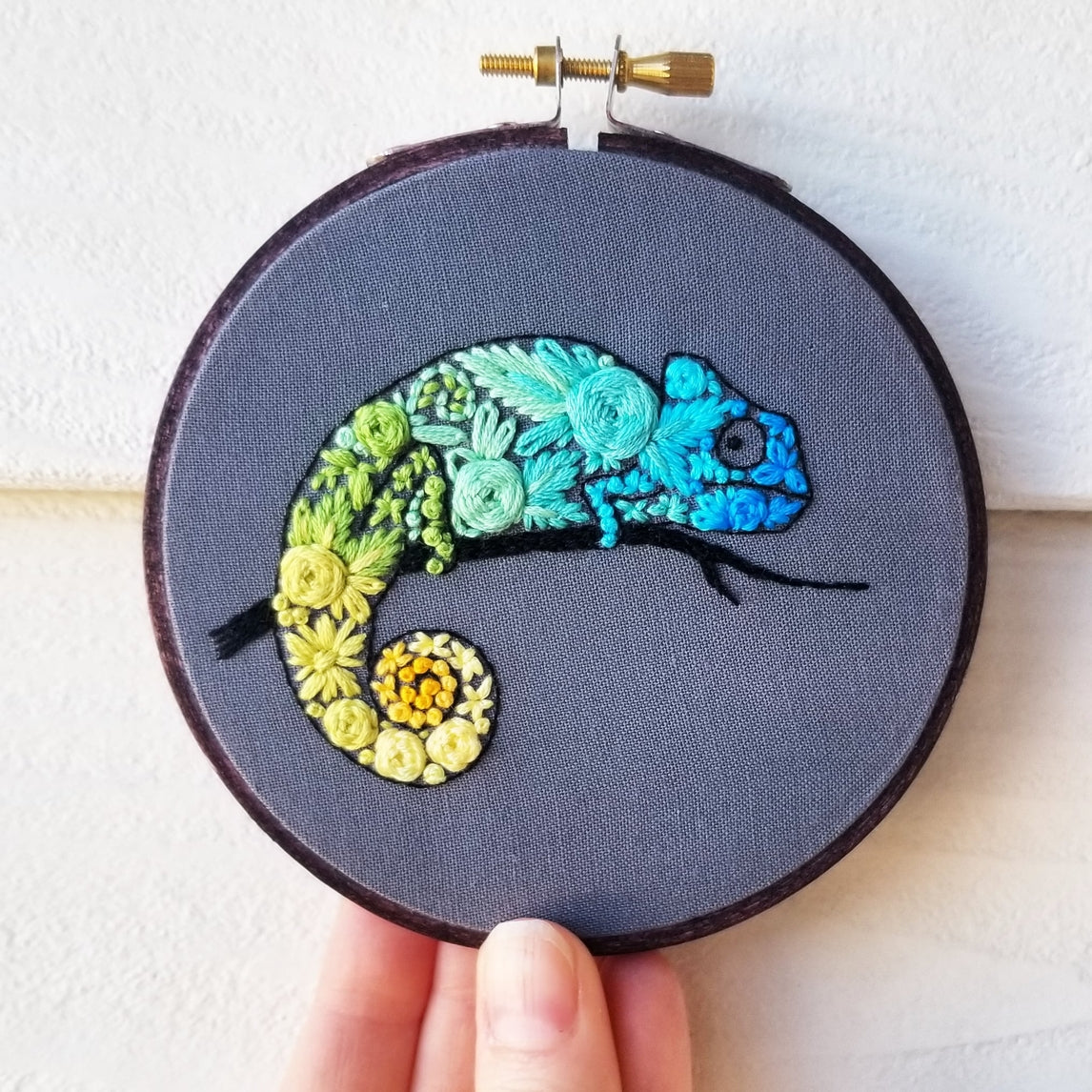 Chameleon Beginner Needlepoint Kit