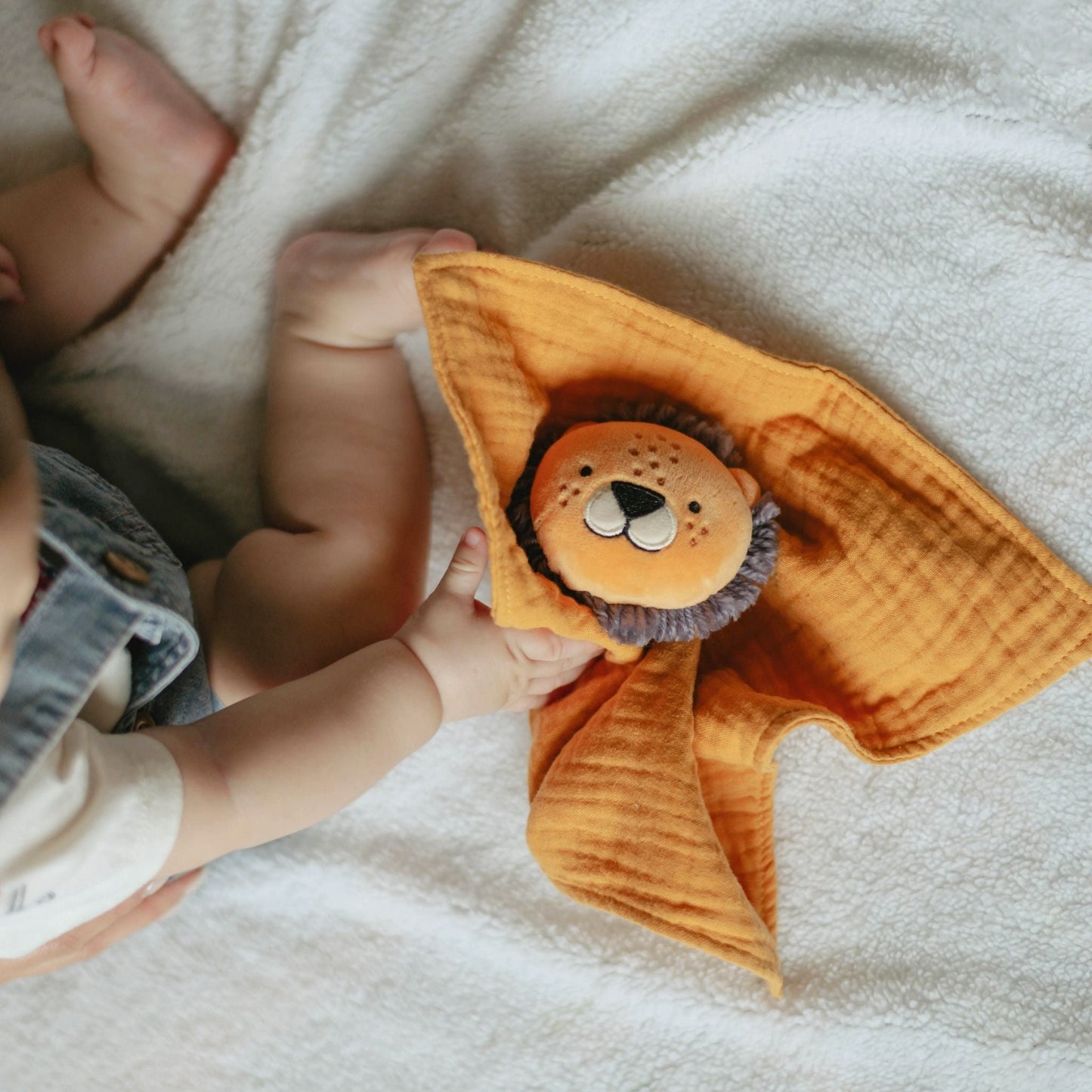 Wonder & Wise Hello Baby 3-6mo Gift Set