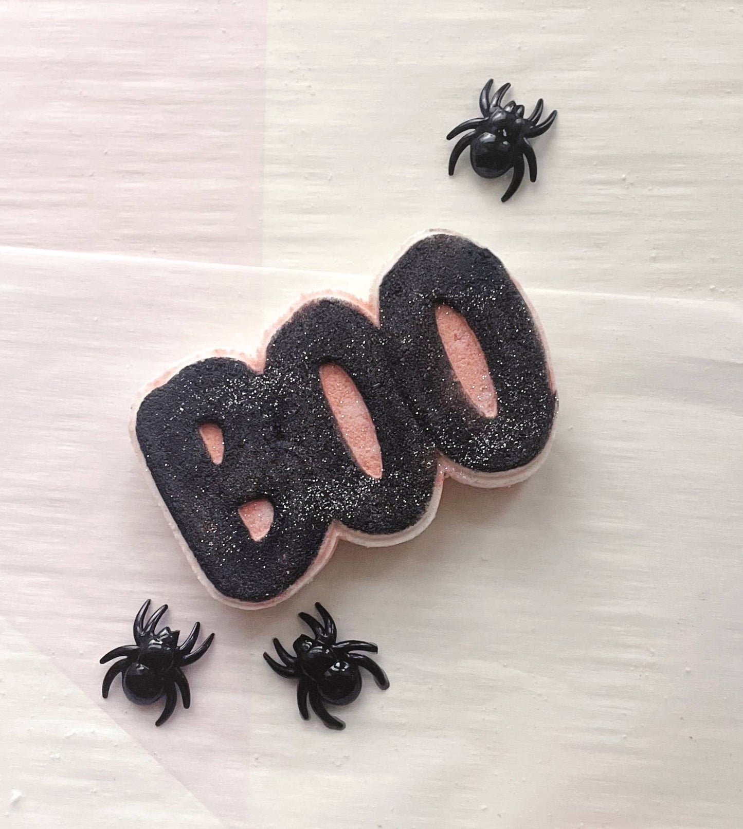 Boo Bath Bomb with spider inside! (toy!)