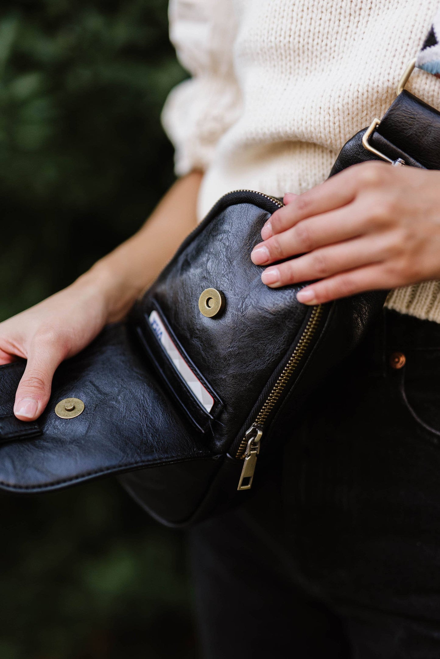 Sutton Sling Crossbody Fanny Bag