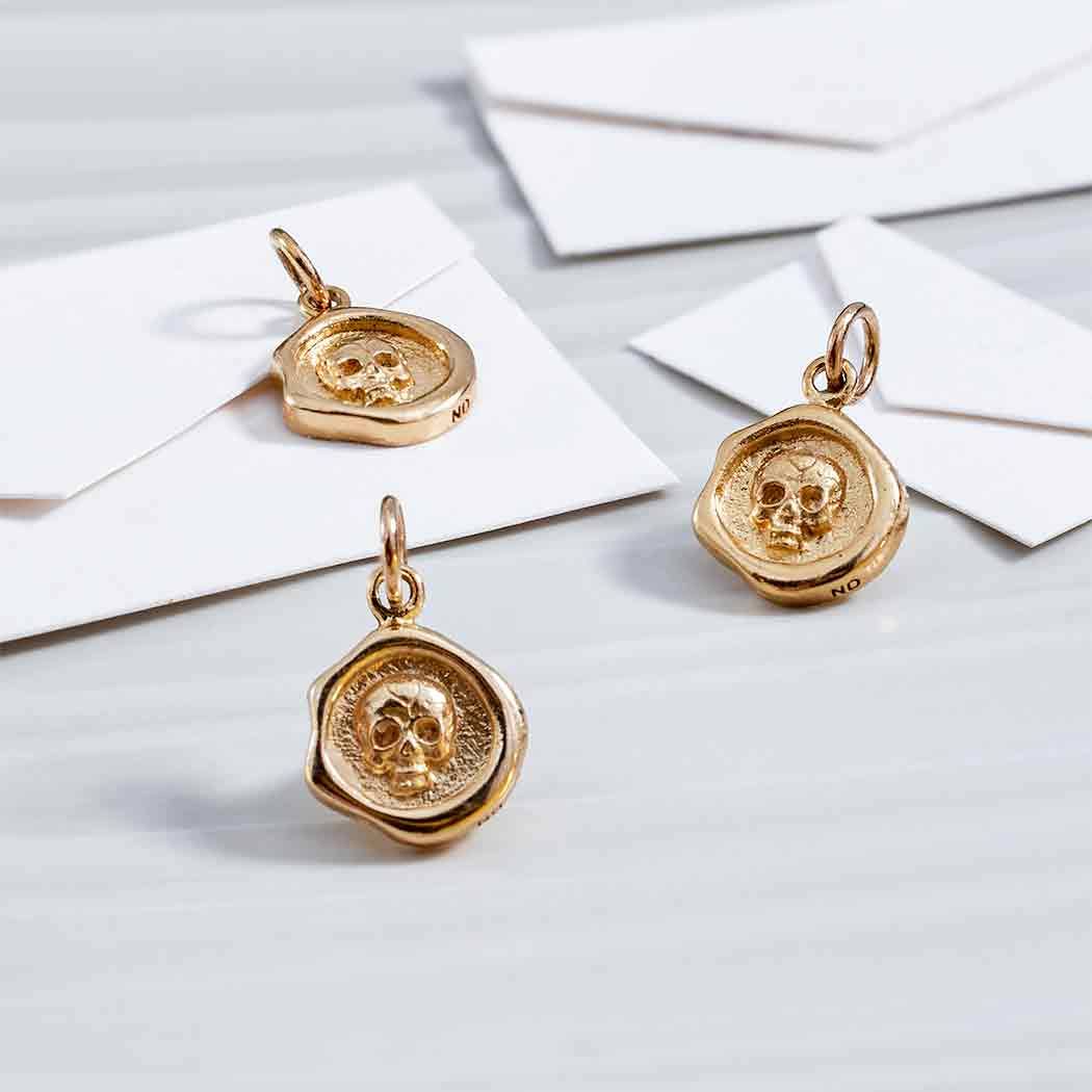 Wax Seal Skull Charm 16x10mm