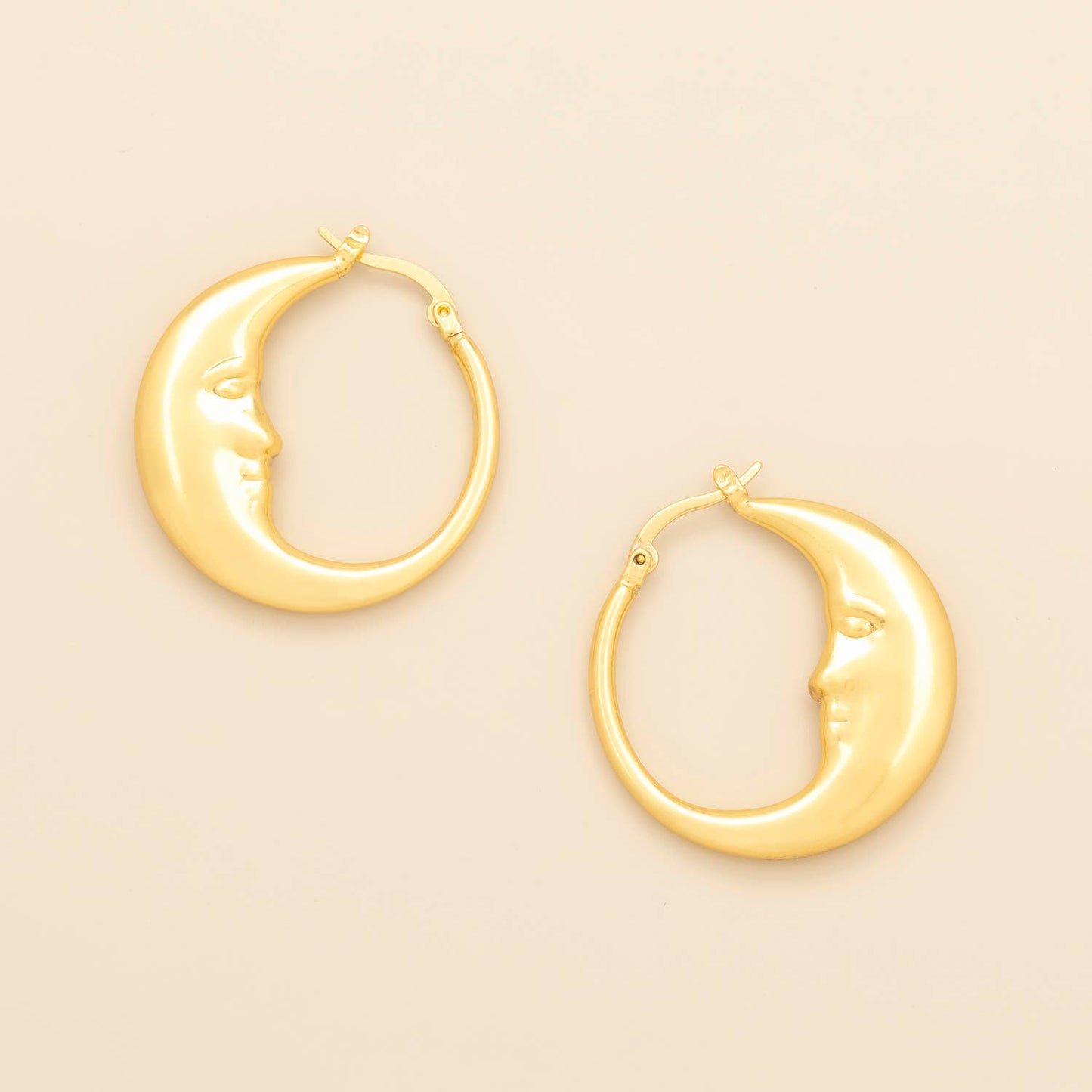 Refined Icon Earring - Moon Hoop/Gold