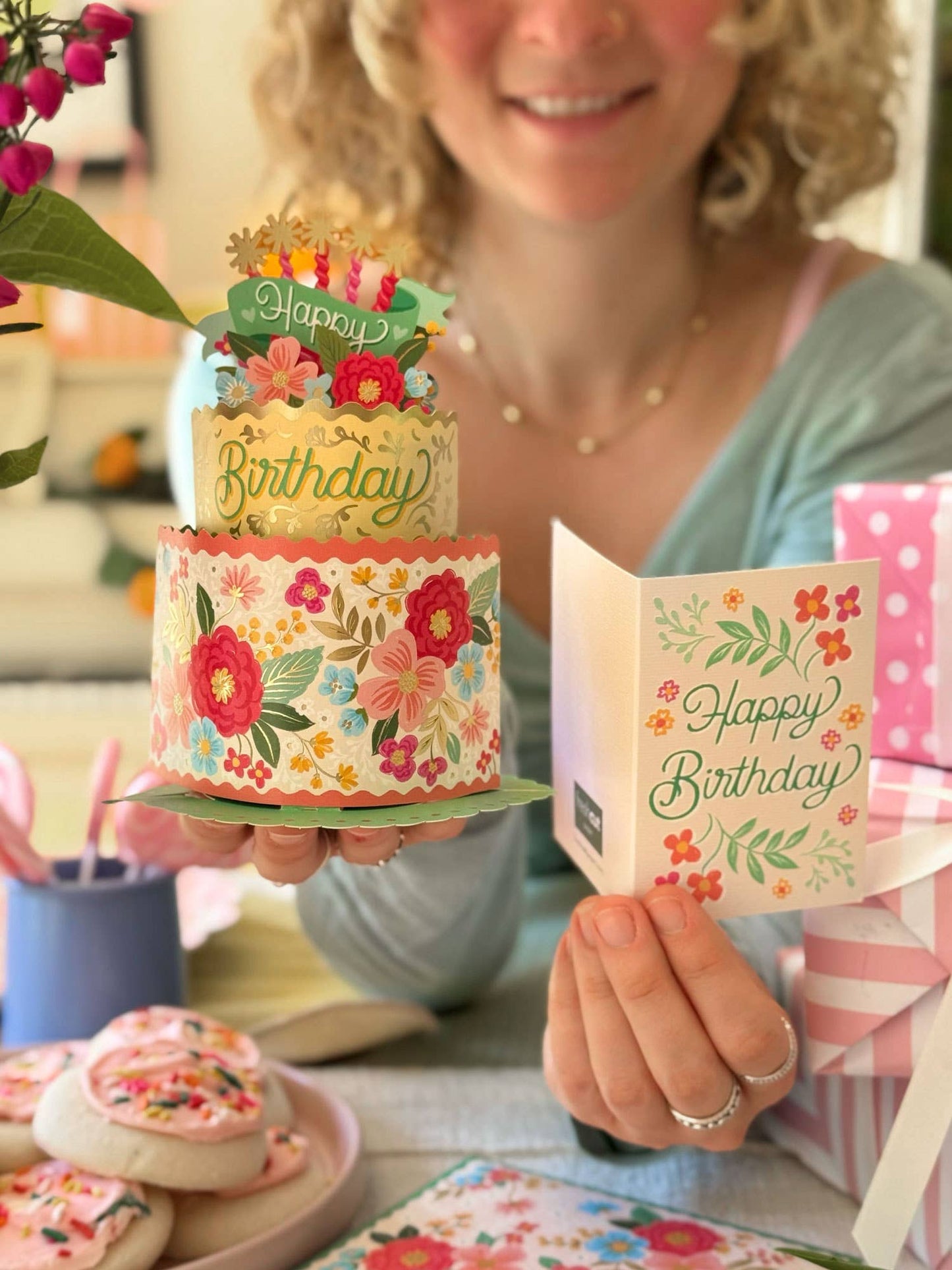 Mini Blooming Birthday Cake Pop-up Greeting Card