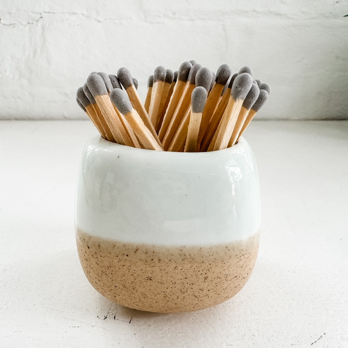 Ceramic Match Holder W/Matches