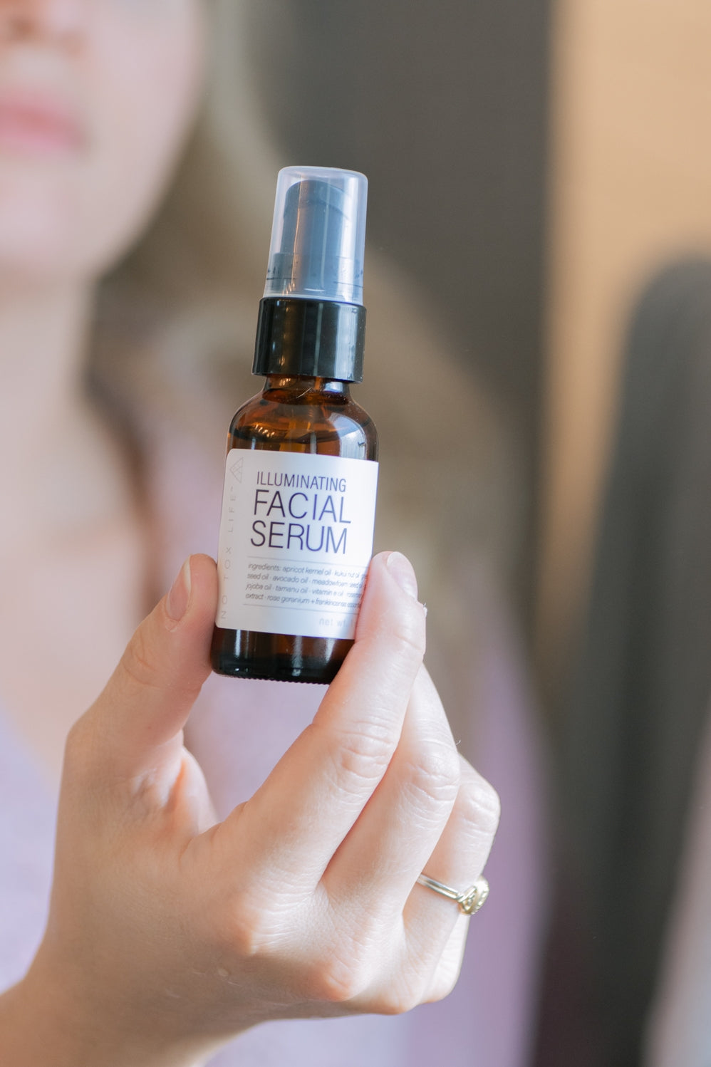 Illuminating Facial Serum