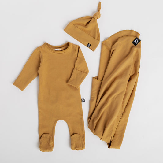 Essentials Peekabooty™ Newborn Bundle