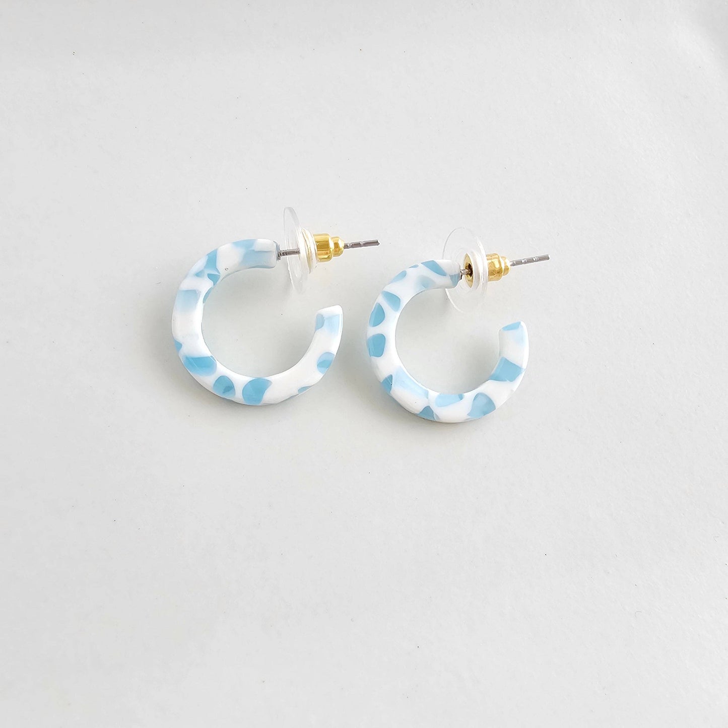 Micro Cam Mini Hoops - Pastel Blue Dot