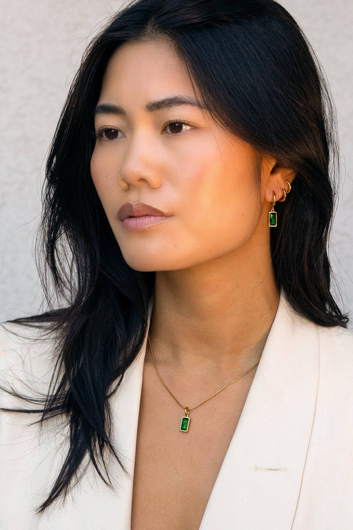 Vanessa Hoops