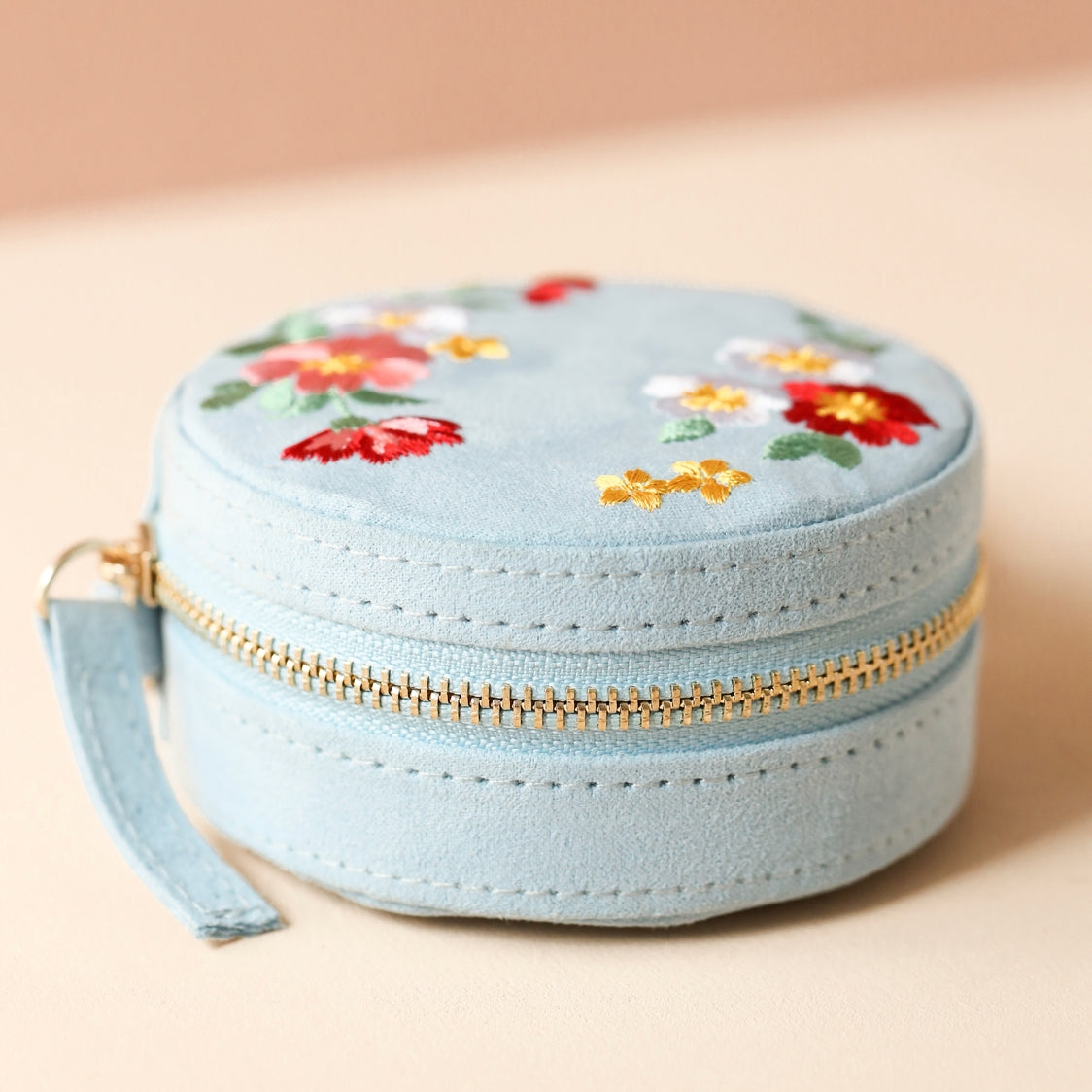 Embroidered Flowers Round Travel Jewelry Case