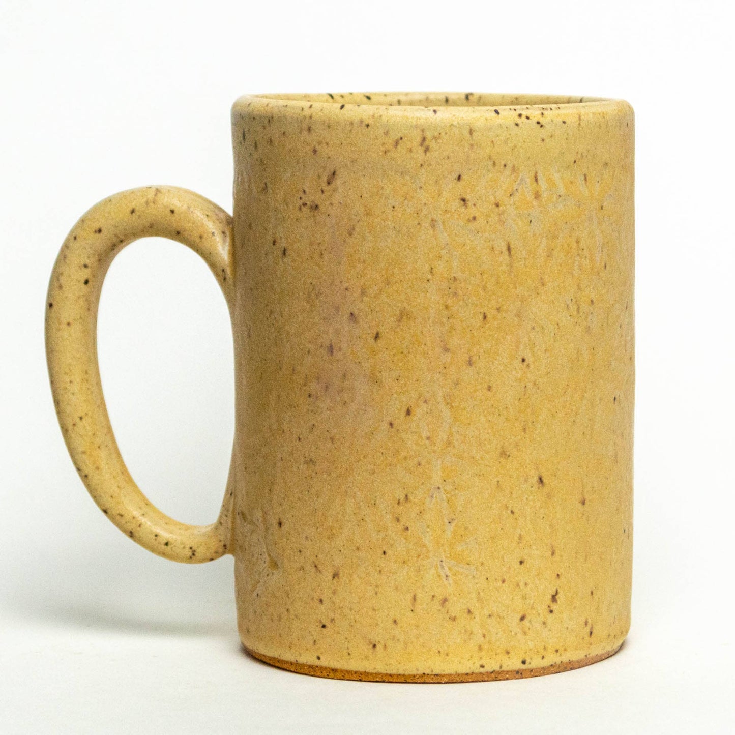 Frog on a Mushroom Design Handmade Ceramic Beige 14oz Mug