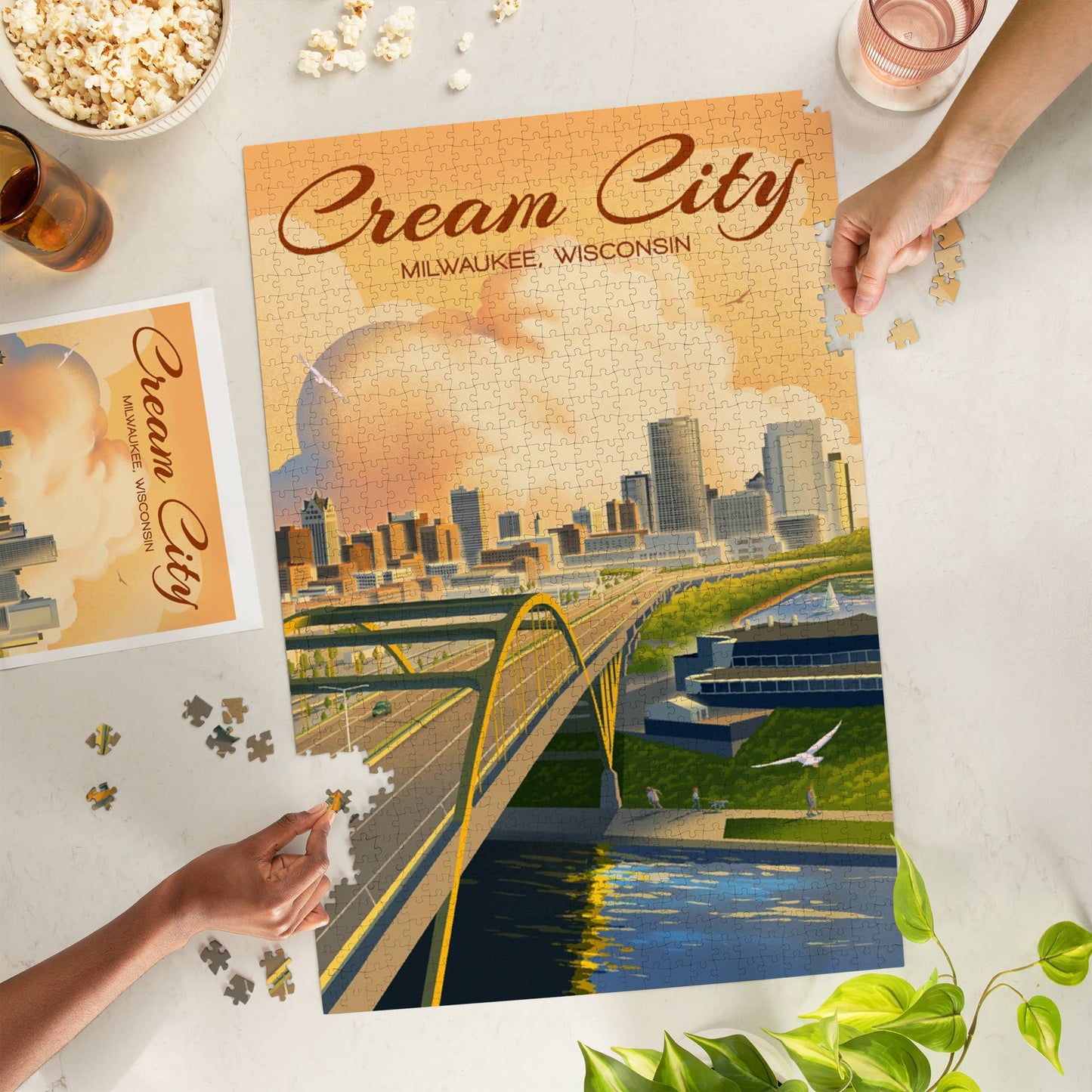 1000 Piece Puzzle Milwaukee, Wisconsin Cream City Lithograph