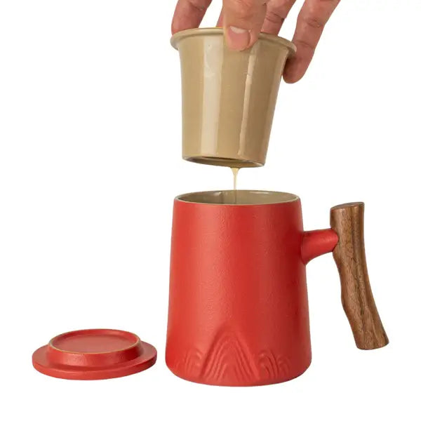 Red Mug With Infuser and Lid - 12 fl.oz.