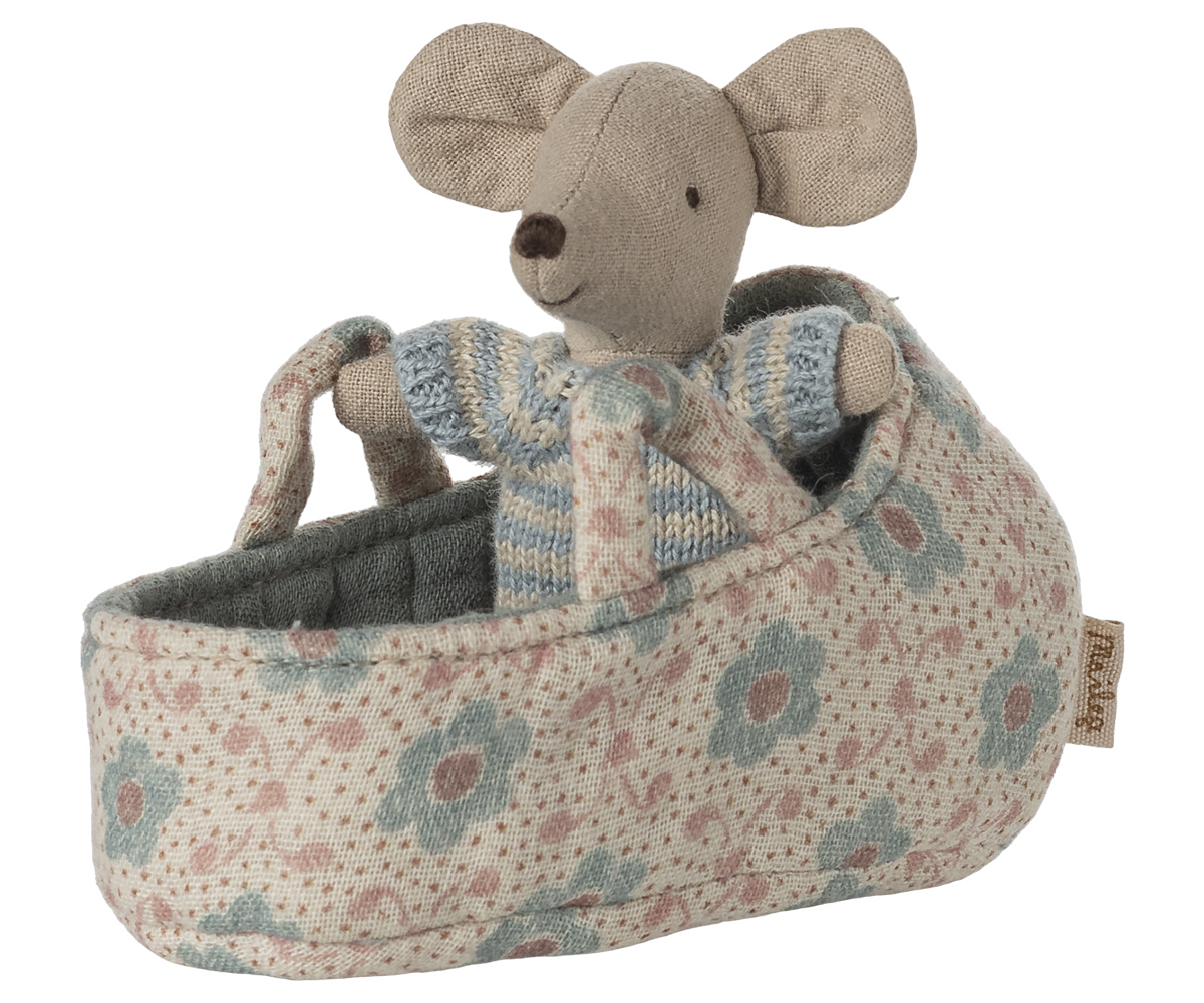 Baby Mouse In Carrycot Blue