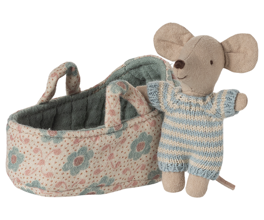 Baby Mouse In Carrycot Blue