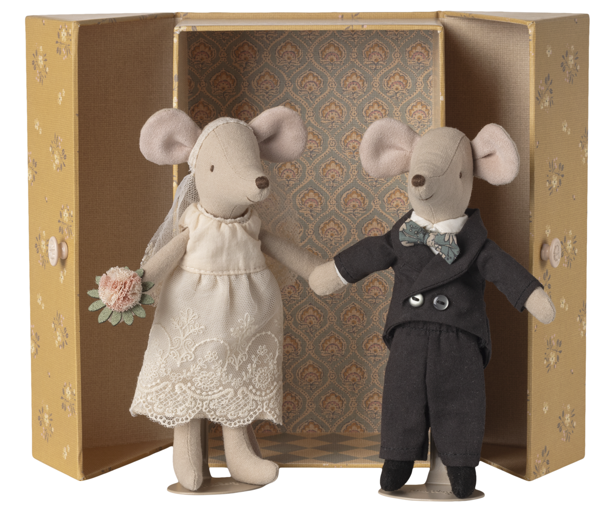 Wedding Mice Couple In Box, Mum & Dad