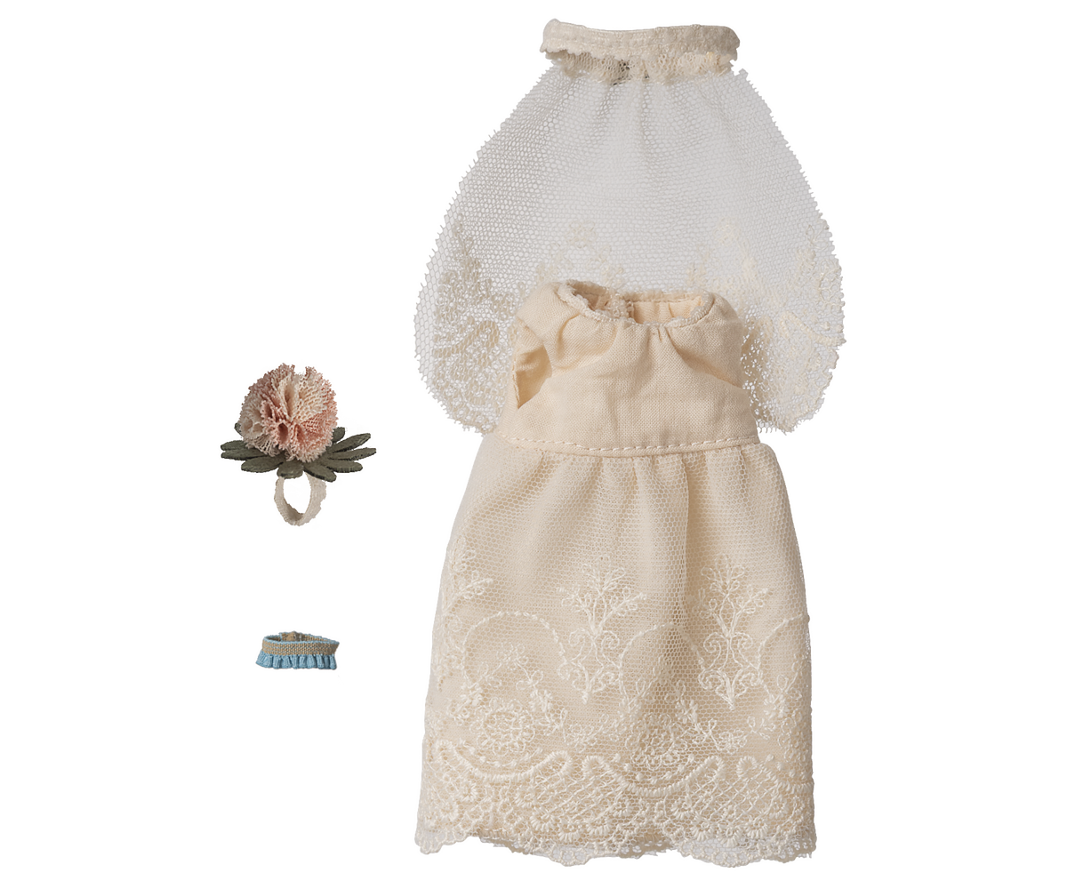 Wedding Dress Mum Mouse
