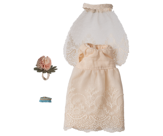 Wedding Dress Mum Mouse