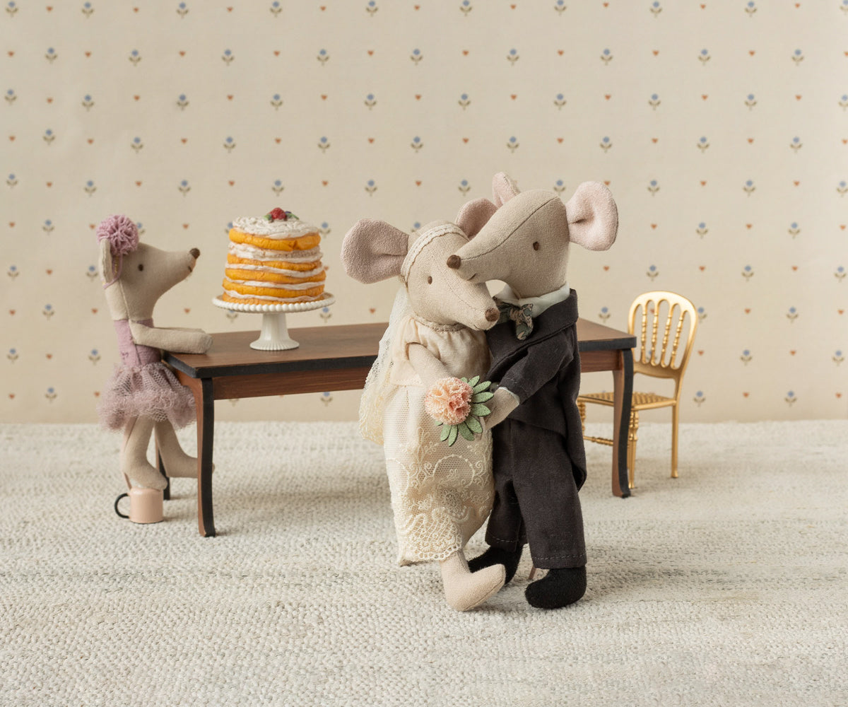 Wedding Mice Couple In Box, Mum & Dad