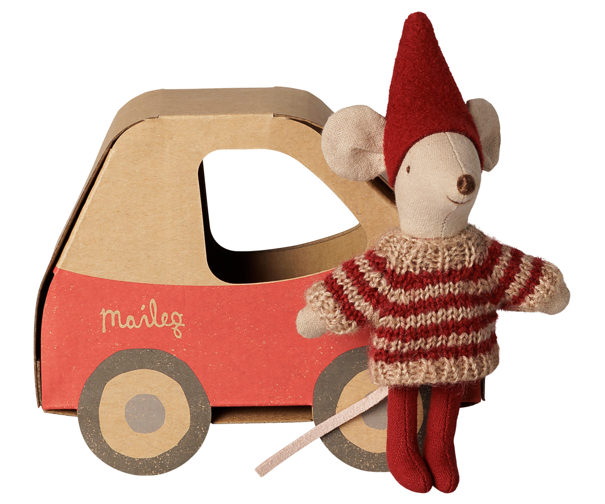 Christmas Mouse Little Sister in Car Box